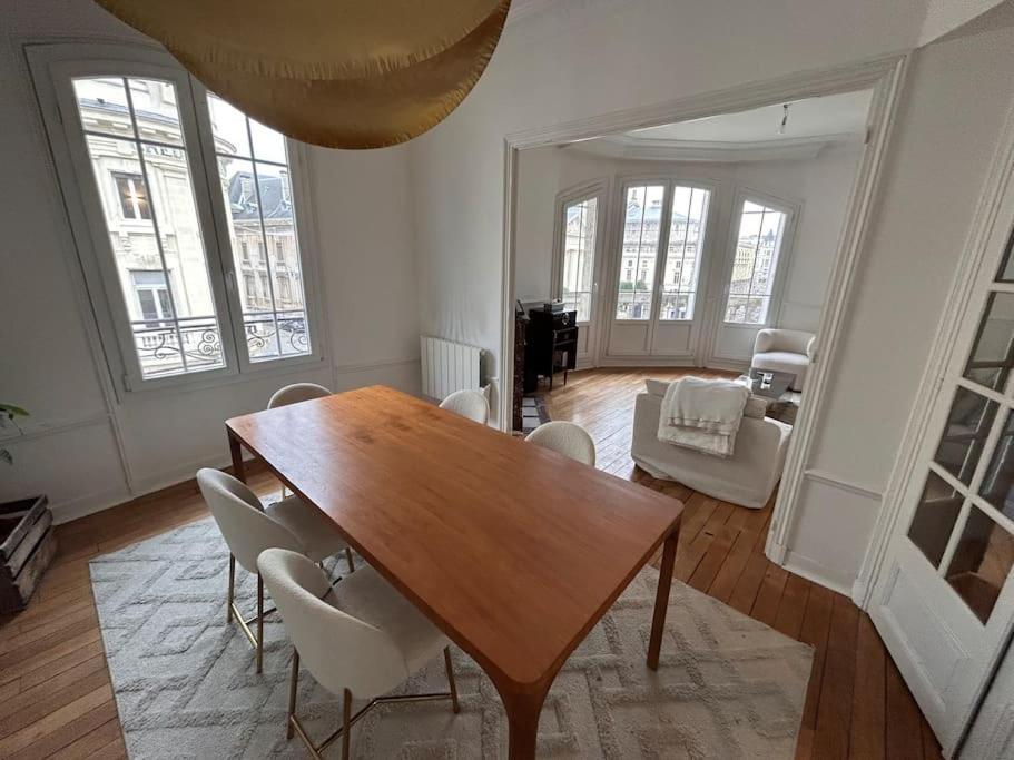 * Le Cathedrale * Apartment Reims Bagian luar foto